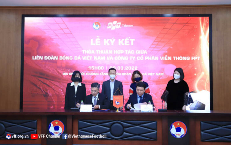 Tương Lai Tươi Sáng Của Các Nữ Cầu Thủ Việt Nam: Hợp Tác Giữa VFF Và FPT Telecom