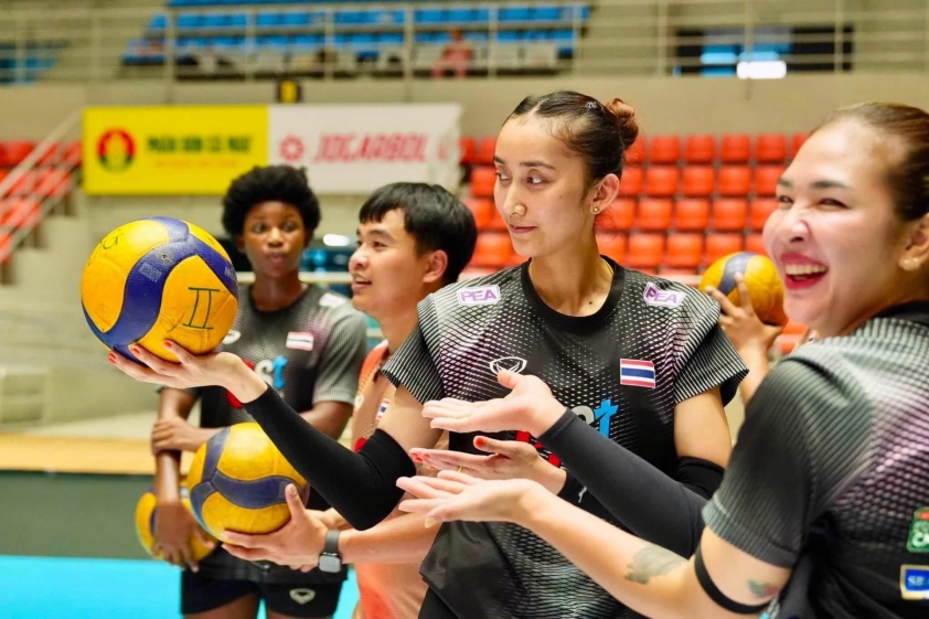 759698980_2787522698293528_1657796135619115057_n-6a6c2e0600637 Bóng chuyền nữ Thái Lan xin lỗi Việt Nam 876193