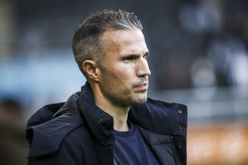 feyenoords-dutch-headcoach-robin-68faaf99bc166 Cúp C2: Thời Tiết Xấu Khiến Lịch Thi Đấu Bị Đảo Lộn