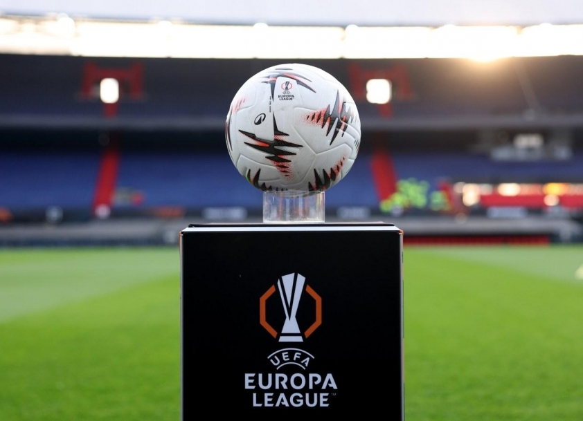 official-match-ball-seen-uefa-10-68fab00d7bbac Cúp C2: Thời Tiết Xấu Khiến Lịch Thi Đấu Bị Đảo Lộn